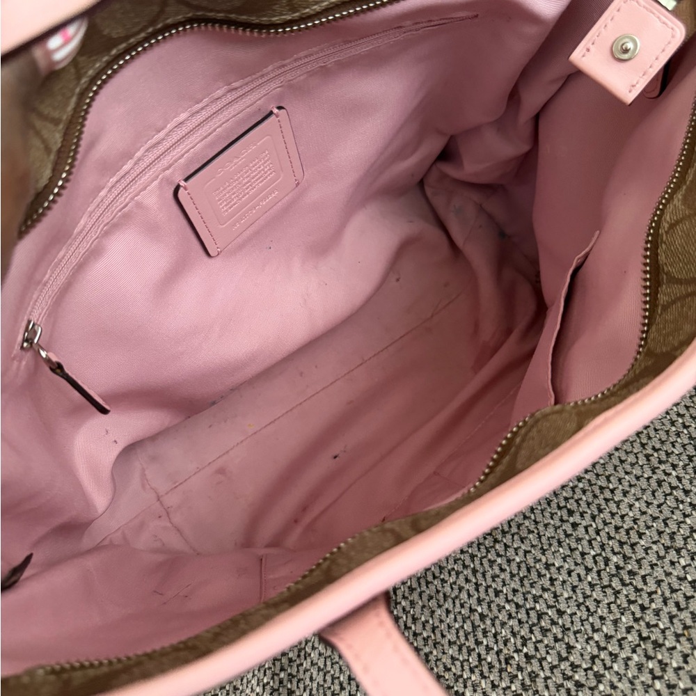 Coach Signature Canvas Tote with Pink Leather Trim - Picture 4 of 4